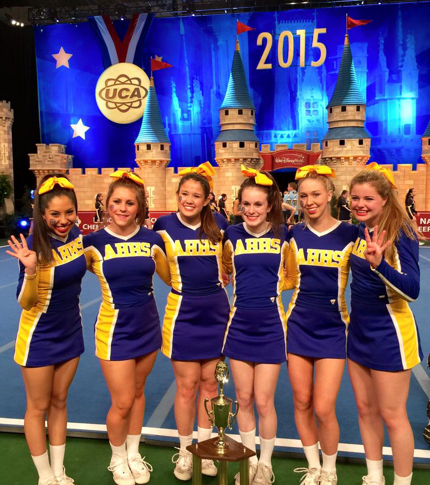 Alamo Heights High School Cheer Team Ranked 4th in the Nation