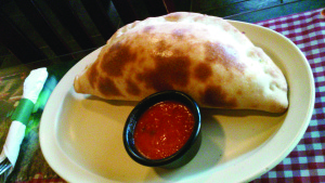 78209 Sept 2015 - Wine & Dine Photo Volare-calzone