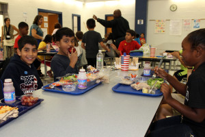 78209 Oct 2015 - SCHOOL NEWS Photo NEISD Natl Lunch Week