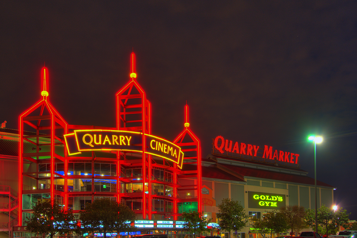 Alamo Quarry Market