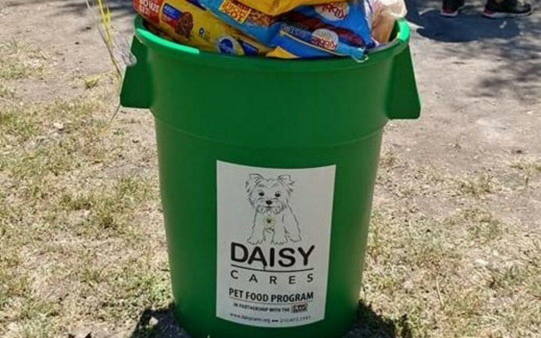 DaisyCares Pet Food Program at the San Antonio Food Bank