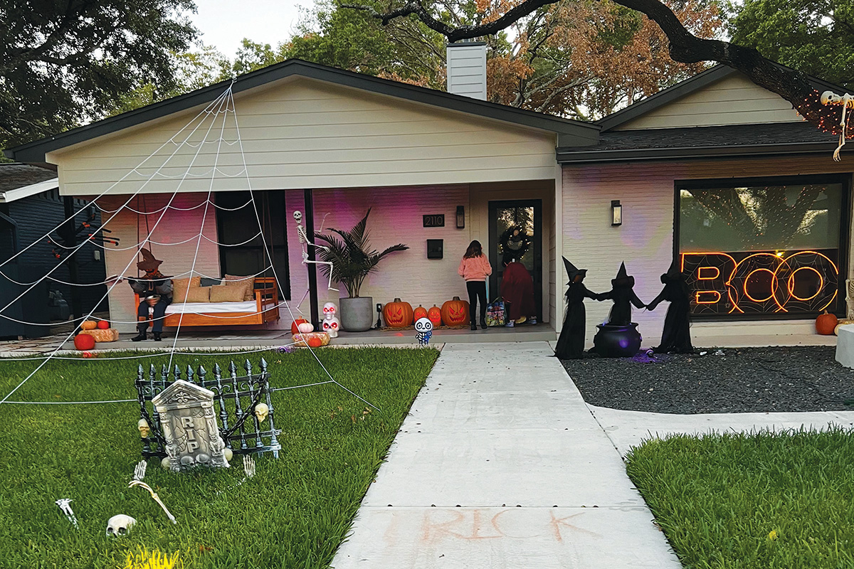 Halloween Decorating Contest Oak Park