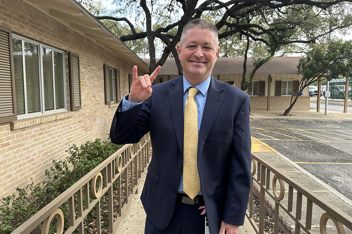 Athletic Director Sean Reno